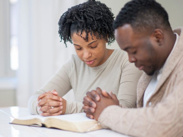 praying together for God's miracles
